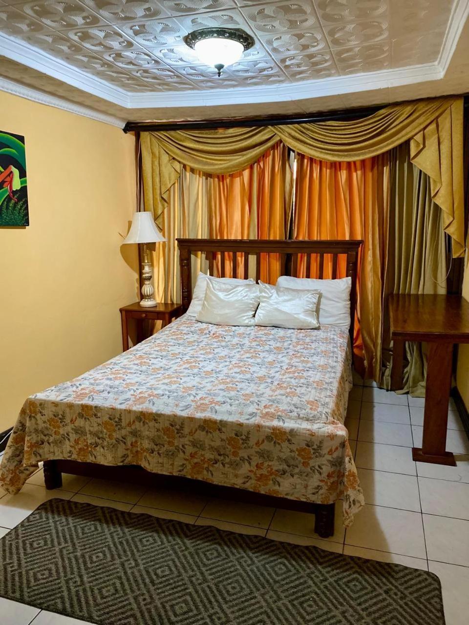 Casa Lupita Alajuela Lägenhet Exteriör bild